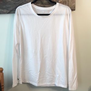 White long sleeve tee